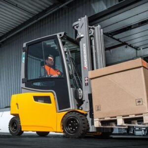 ¿Cómo prevenir los accidentes con carretillas elevadoras?