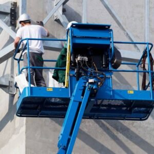 ¿Por qué alquilar una plataforma elevadora es más rentable que comprarlas?