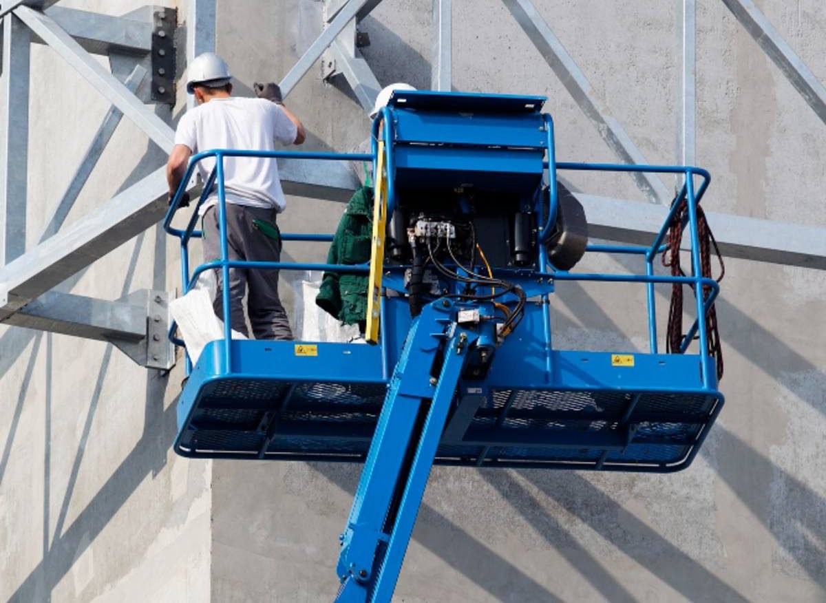 alquilar una plataforma elevadora