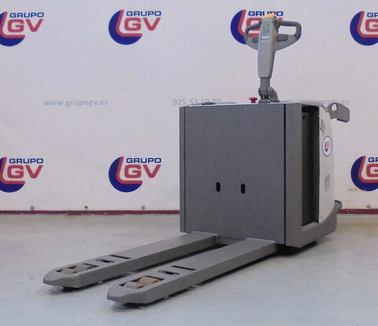 Transpaleta eléctrica con plataforma Unicarriers PLP200 - Imagen 3