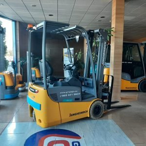 Carretilla elevadora eléctrica JUNGHEINRICH (Seminueva)